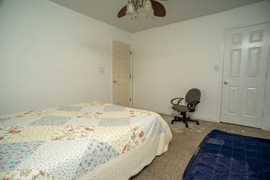 LOCATION, LOCATION, LOCATION!!! This charming 2-bedroom 1.5 bath - photo 57