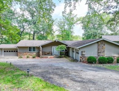 Lake Home For Sale in Hot Springs, Arkansas