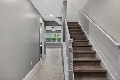 Beautiful, open, bright, immaculate move in ready 3/2 1/2 - photo 6