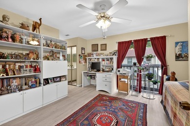 Charming 2 bed | 2.5 bath, 2-story townhouse offering a - photo 13