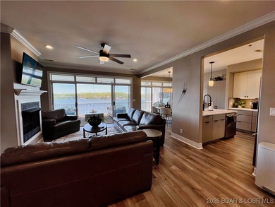 Spectacular views, incredible location, move-in ready, updated - photo 19