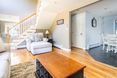 Looking for a beach house or one that feels like it! This home - photo 24