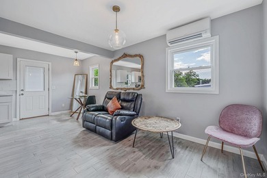 Welcome to this beautifully appointed Colonial, where timeless - photo 39