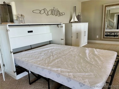 Spectacular views, incredible location, move-in ready, updated - photo 47