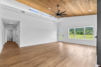 Welcome to Dry Fly Court, where modern design meets Ozark charm! - photo 3