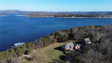 Beaver Lake Home For Sale in Garfield Arkansas