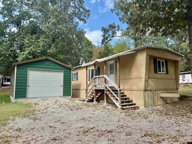 Bull Shoals Lake Home For Sale in Bull Shoals Arkansas