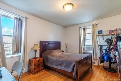 Welcome to 2190 Boston Rd, Apt 5K in the Pelham Parkway section - photo 13