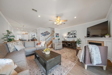 Beautifully updated townhome in Carmel Bay with stunning views - photo 17