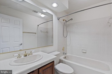 OPEN Sunday 7/19 1-3 PM. Welcome to this end-unit townhome - photo 27