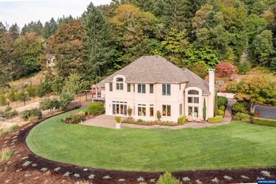 Breathtaking panoramic views in one of Corvallis' most coveted
