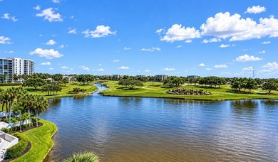 Rare Chance to own this UNRIVALED newly renovated large 2,126 - photo 3