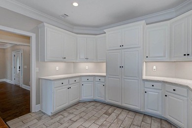 Discover the perfect blend of luxury, functionality, and - photo 5