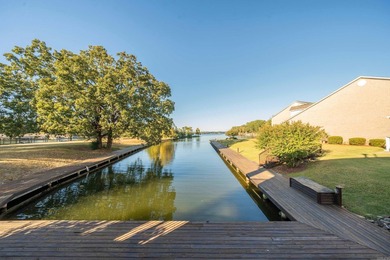 Beautifully updated townhome in Carmel Bay with stunning views - photo 48