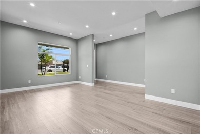 Newly Built 5 BD, 5 BTH Residence + Casita (ADU) with 2 BD, 2BTH - photo 4