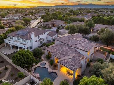 A TOLL BROTHERS Showpiece! This elegant Litchfield Park home is - photo 41
