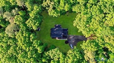 If you've been wanting a move-in ready house away from it all - photo 41