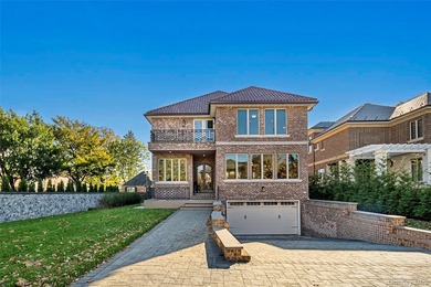 East River Home For Sale in Malba New York