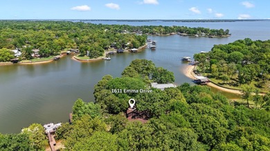 Beautifully updated waterfront home offering approximately 80 - photo 3
