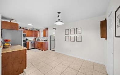 This beautifully maintained and updated home was completely - photo 9