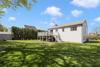 Just 1 mile from the waves of Surfer's End, a 5 minute walk to - photo 30
