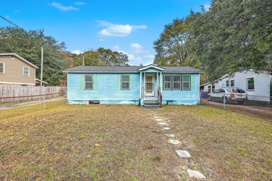 R-2 Multifamily Development Opportunity - Corner Lot Near Park - photo 3