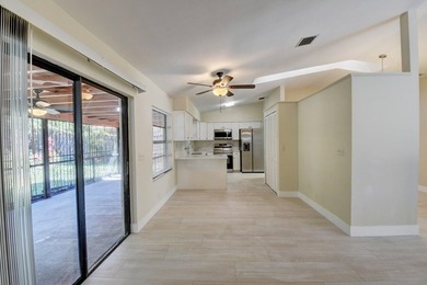 Discover this beautifully renovated 4-bedroom, 2-bathroom - photo 16