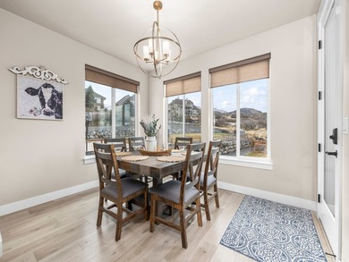 Come see your new home on a large lot overlooking Gladstone Golf - photo 12