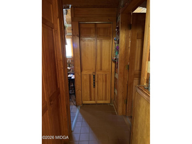 Here is that Beautiful Rustic Log House you have been looking