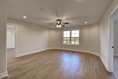 Stunning new construction offering over 3,500 finished square - photo 21