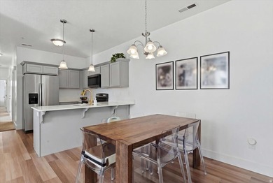 This beautiful 3-bedroom, 2-bathroom condo in Lehi's