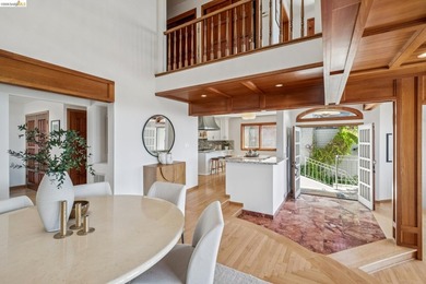 With sweeping views that stretch from downtown Oakland to the - photo 10
