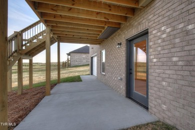 Stunning new construction offering over 3,500 finished square - photo 38