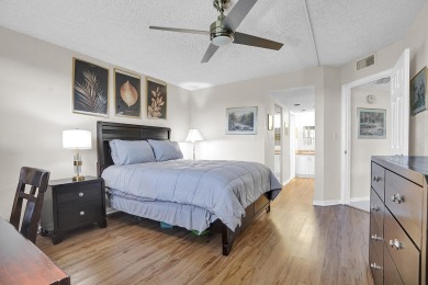 Lake Condo For Sale in Coconut Creek, Florida