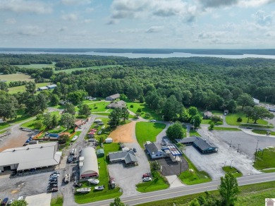 Here's your chance to own a thriving business location just 1.7 - photo 5