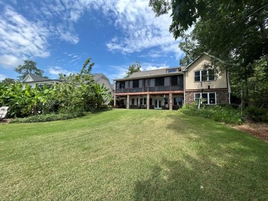 Lake Home For Sale in Ninety Six, South Carolina