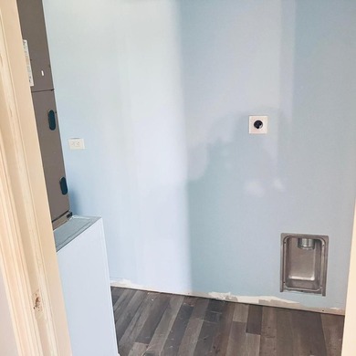 Don't mis out the opportunity to own this rare gem of 4 beds 2 - photo 12