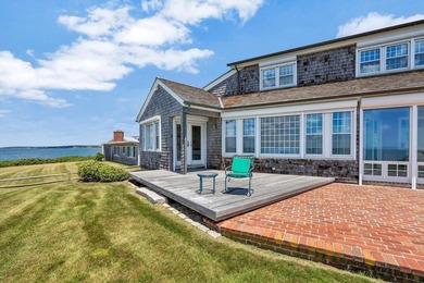 Nestled within the private waterfront enclave of Nyes Neck, one - photo 14