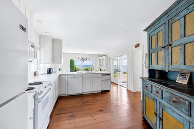 Nestled within the private waterfront enclave of Nyes Neck, one - photo 25