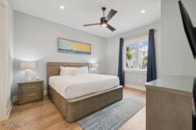 The sellers of this gorgeous like new home beach home have taken - photo 48