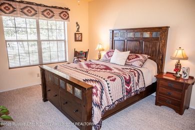 Discover your own mountain escape with this beautiful 4