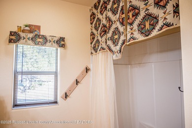 Discover your own mountain escape with this beautiful 4