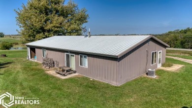 Rathbun Lake Home For Sale in Moravia Iowa