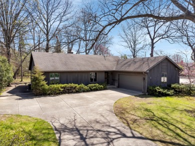 Highland Lake Home For Sale in Grayslake Illinois