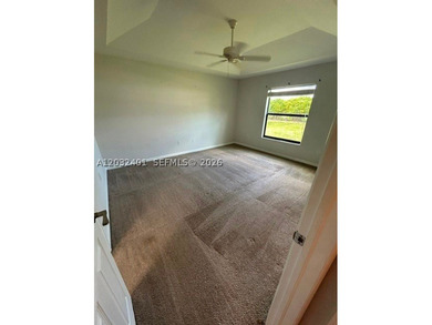 Spacious home located in desirable NE Cape Coral neighborhood - photo 5