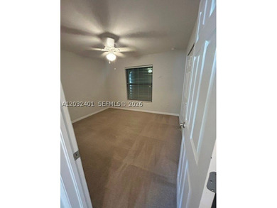 Spacious home located in desirable NE Cape Coral neighborhood - photo 8