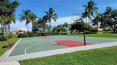 Beautifully maintained 3-bedroom, 2-bath home with a 2-car - photo 33