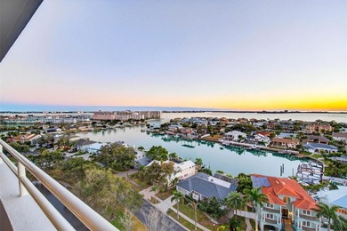 Perched high above the Pasadena Yacht & Country Club, Penthouse - photo 40