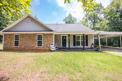 Welcome to 595 Honeysuckle Circle in beautiful Oak Mountain - photo 1