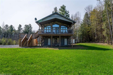Little Mink Lake Home For Sale in Cloyne Ontario